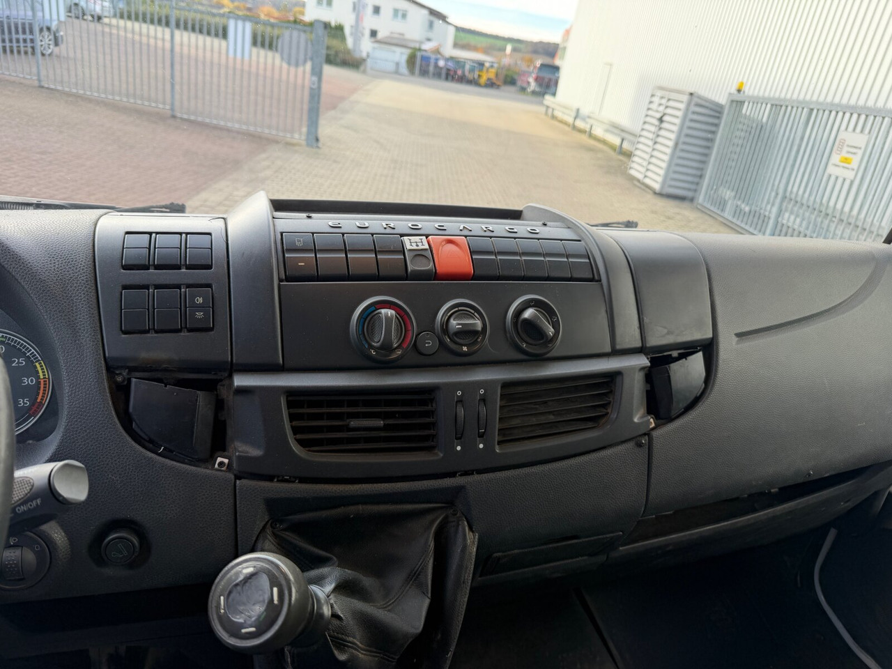 Iveco EuroCargo ML75E16 4x2 EuroCargo ML75E16 4x2, City-Abroller - Крюковой мультилифт: фото 3 Iveco EuroCargo ML75E16 4x2 EuroCargo ML75E16 4x2, City-Abroller - Крюковой мультилифт: фото 3