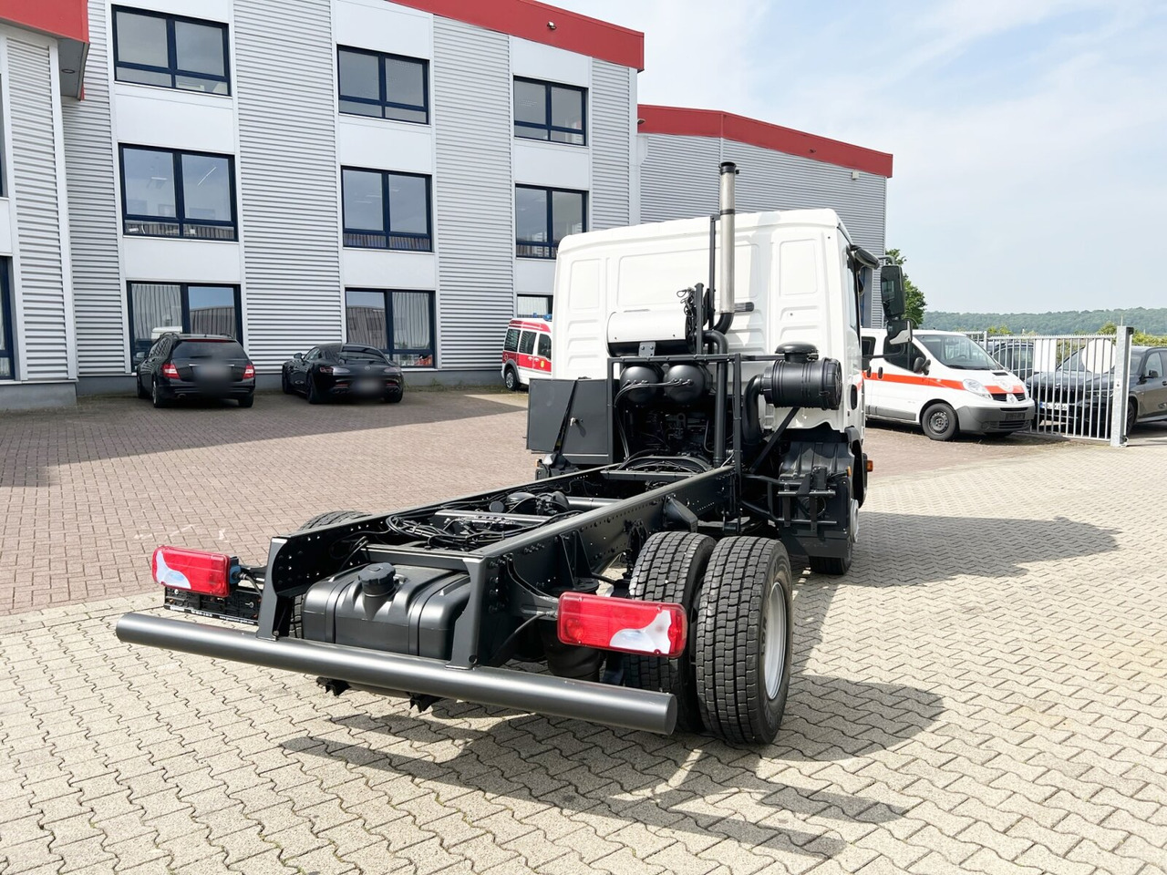 Новый Грузовик-шасси MAN TGL 12.210 4X2 BL TGL 12.210 4X2 BL: фото 10