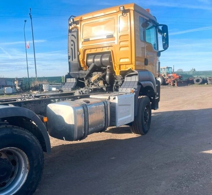 MAN TGS 26.510 6x4-4 BL TGS 26.510 6x4-4 BL, PriTrader, Lenk-/Liftachse - Грузовик-шасси: фото 3 MAN TGS 26.510 6x4-4 BL TGS 26.510 6x4-4 BL, PriTrader, Lenk-/Liftachse - Грузовик-шасси: фото 3