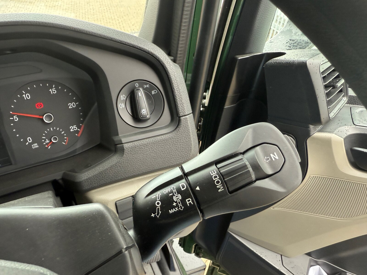 MAN TGS 33.440 6x6 BB CH RHD TGS 33.440 6x6 BB CH RHD, Euro2, Rechtslenker, Einzelbereifung - Грузовик-шасси: фото 4 MAN TGS 33.440 6x6 BB CH RHD TGS 33.440 6x6 BB CH RHD, Euro2, Rechtslenker, Einzelbereifung - Грузовик-шасси: фото 4