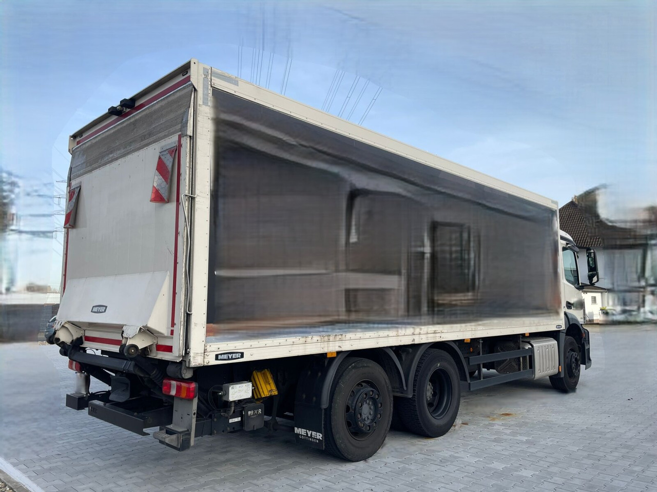 Mercedes-Benz Antos 2535 L 6x2 Antos 2535 L 6x2, Lenk-/Liftachse, LBW BÄR - Грузовик с закрытым кузовом: фото 4 Mercedes-Benz Antos 2535 L 6x2 Antos 2535 L 6x2, Lenk-/Liftachse, LBW BÄR - Грузовик с закрытым кузовом: фото 4