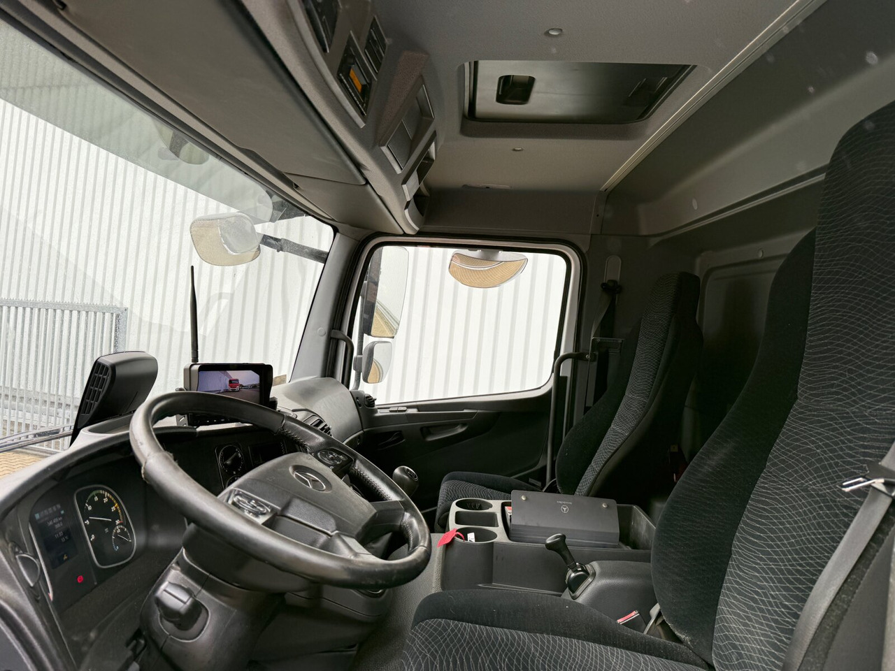 Mercedes-Benz Atego 1627 L 4x2 Atego 1627 L 4x2, 6-Zylinder, Motorabtrieb - Грузовик-шасси: фото 2 Mercedes-Benz Atego 1627 L 4x2 Atego 1627 L 4x2, 6-Zylinder, Motorabtrieb - Грузовик-шасси: фото 2