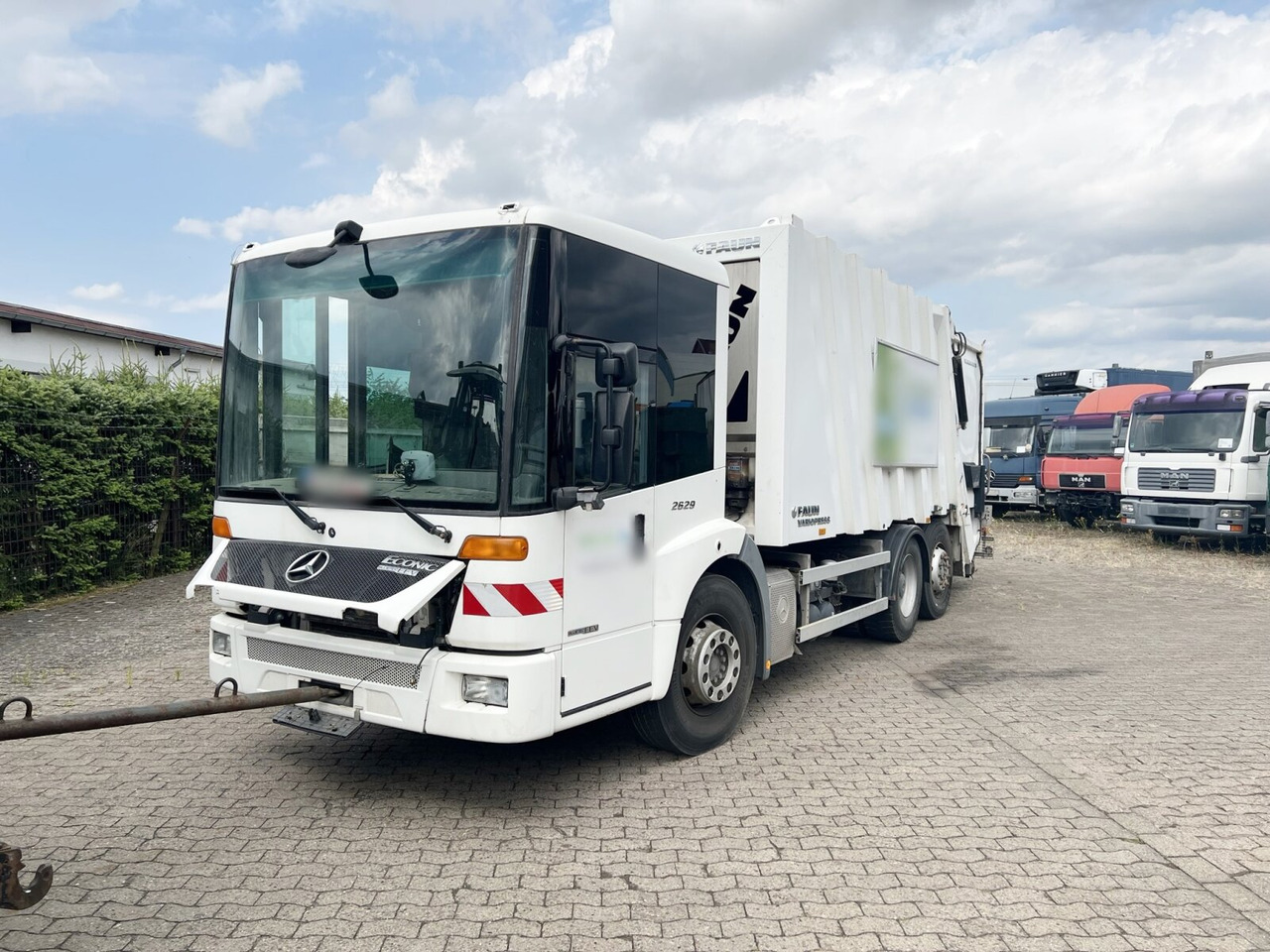 Mercedes-Benz Econic 2629 L/NLA 6x2/4, Ersatzteilspender! Econic 2629 L/NLA 6x2/4, EEV, Lenkachse, FAUN Variopress 522, Zöller-Schüttung, Ersatzteilspender! - Мусоровоз: фото 2 Mercedes-Benz Econic 2629 L/NLA 6x2/4, Ersatzteilspender! Econic 2629 L/NLA 6x2/4, EEV, Lenkachse, FAUN Variopress 522, Zöller-Schüttung, Ersatzteilspender! - Мусоровоз: фото 2