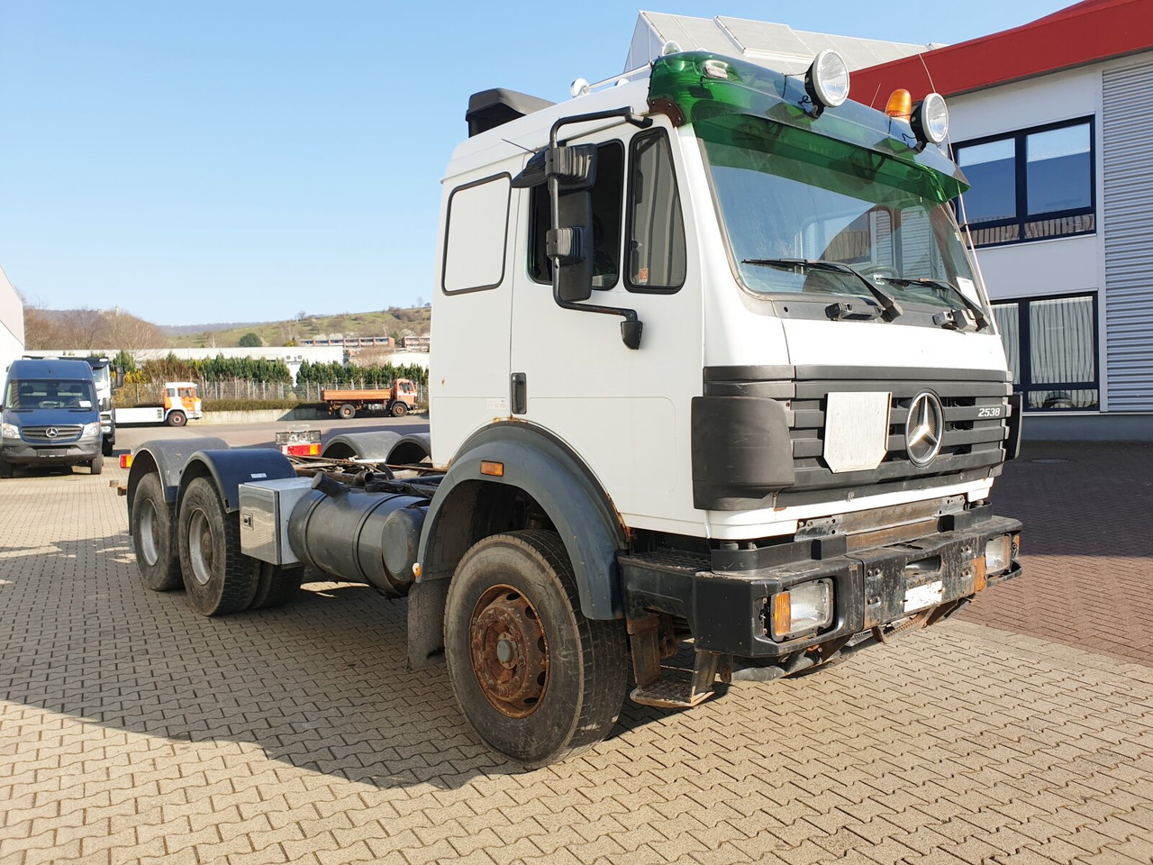 Грузовик-шасси Mercedes-Benz SK II 25/2638 K 6x4 SK II 25/2638 K 6x4, V8, Retarder, 2x Nebenantrieb: фото 12