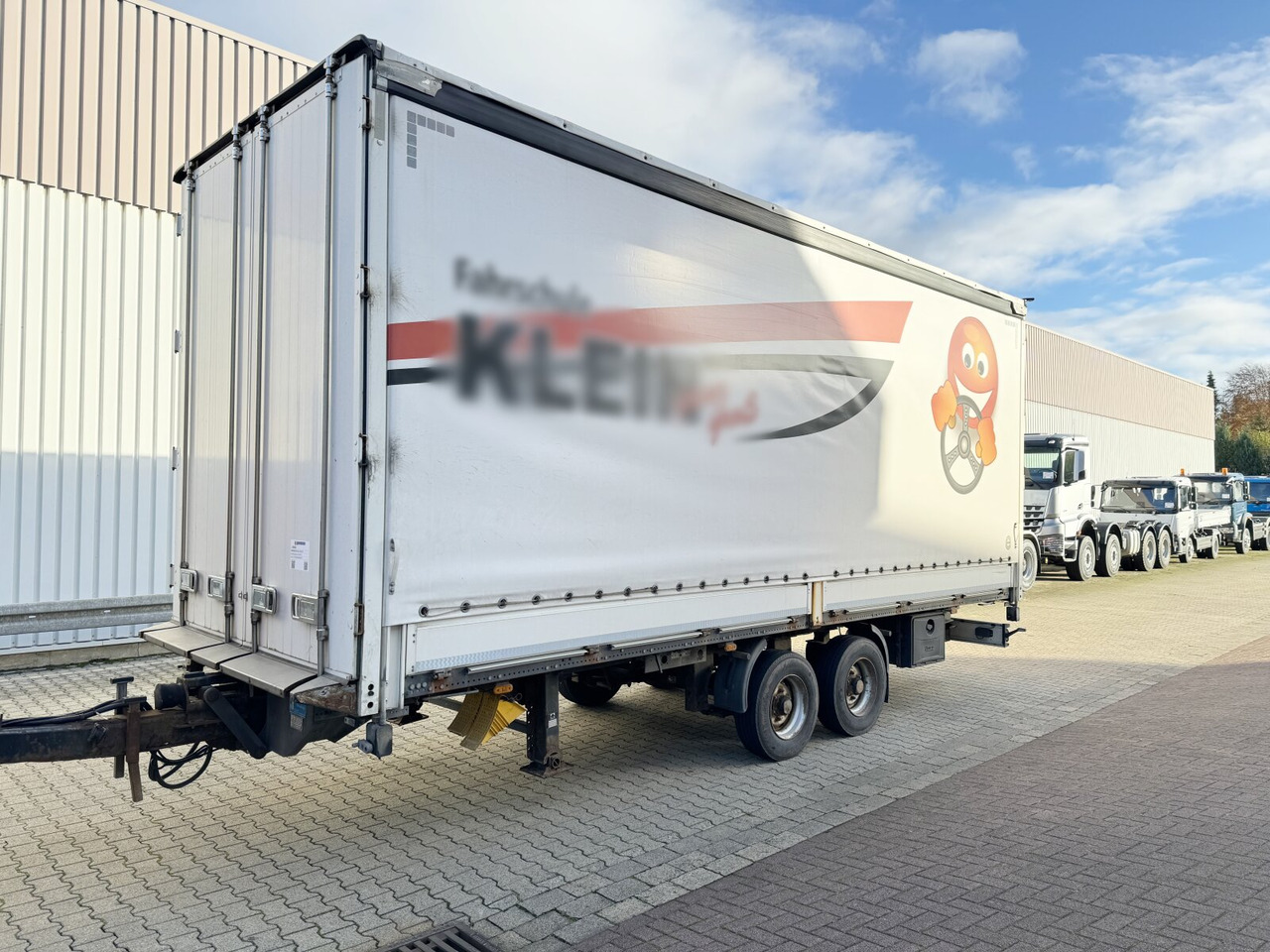 OS2-L105 L/B OS2-L105 L/B, durchladbar, Edscha, Ex-Fahrschule! - Прицеп бортовой/ Платформа: фото 1 OS2-L105 L/B OS2-L105 L/B, durchladbar, Edscha, Ex-Fahrschule! - Прицеп бортовой/ Платформа: фото 1