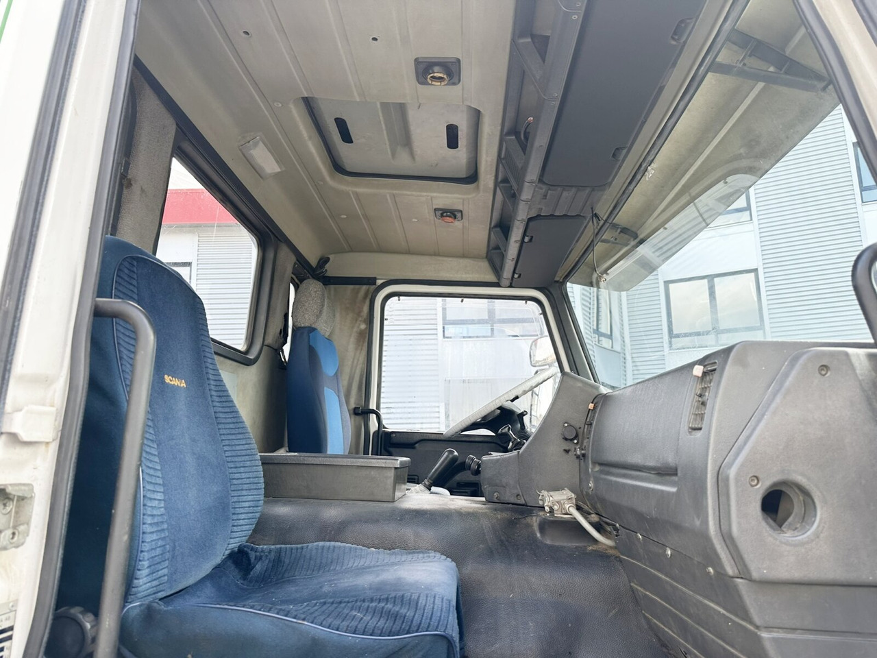 Scania P93 HK 250 6x4L P93 HK 250 6x4L, Abrollkipper - Крюковой мультилифт: фото 4 Scania P93 HK 250 6x4L P93 HK 250 6x4L, Abrollkipper - Крюковой мультилифт: фото 4