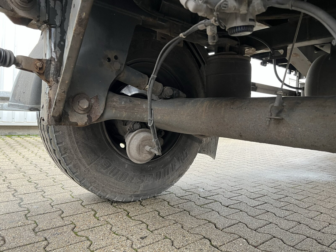 Schwarzmüller AZ 18 AZ 18 - Прицеп бортовой/ Платформа: фото 4 Schwarzmüller AZ 18 AZ 18 - Прицеп бортовой/ Платформа: фото 4