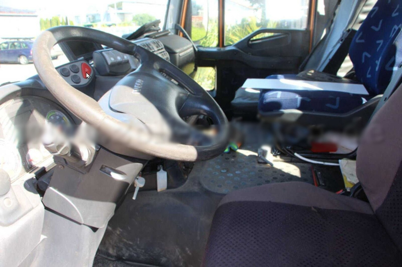 Stralis AD260S33Y/PS 6x2 Stralis AD260S33Y/PS 6x2, Lenk-/Liftachse, Winterdienstausstattung - Крюковой мультилифт: фото 2 Stralis AD260S33Y/PS 6x2 Stralis AD260S33Y/PS 6x2, Lenk-/Liftachse, Winterdienstausstattung - Крюковой мультилифт: фото 2