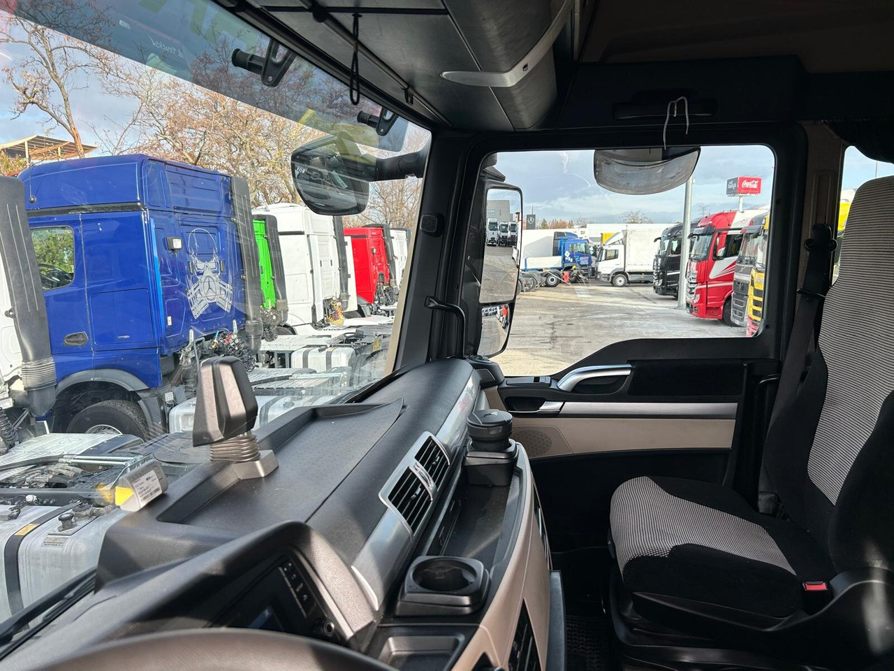 MAN TGX 33.580 6x4 BB TGX 33.580 6x4 BB, Intarder, zZGG 150.000kg - Тягач: фото 3 MAN TGX 33.580 6x4 BB TGX 33.580 6x4 BB, Intarder, zZGG 150.000kg - Тягач: фото 3