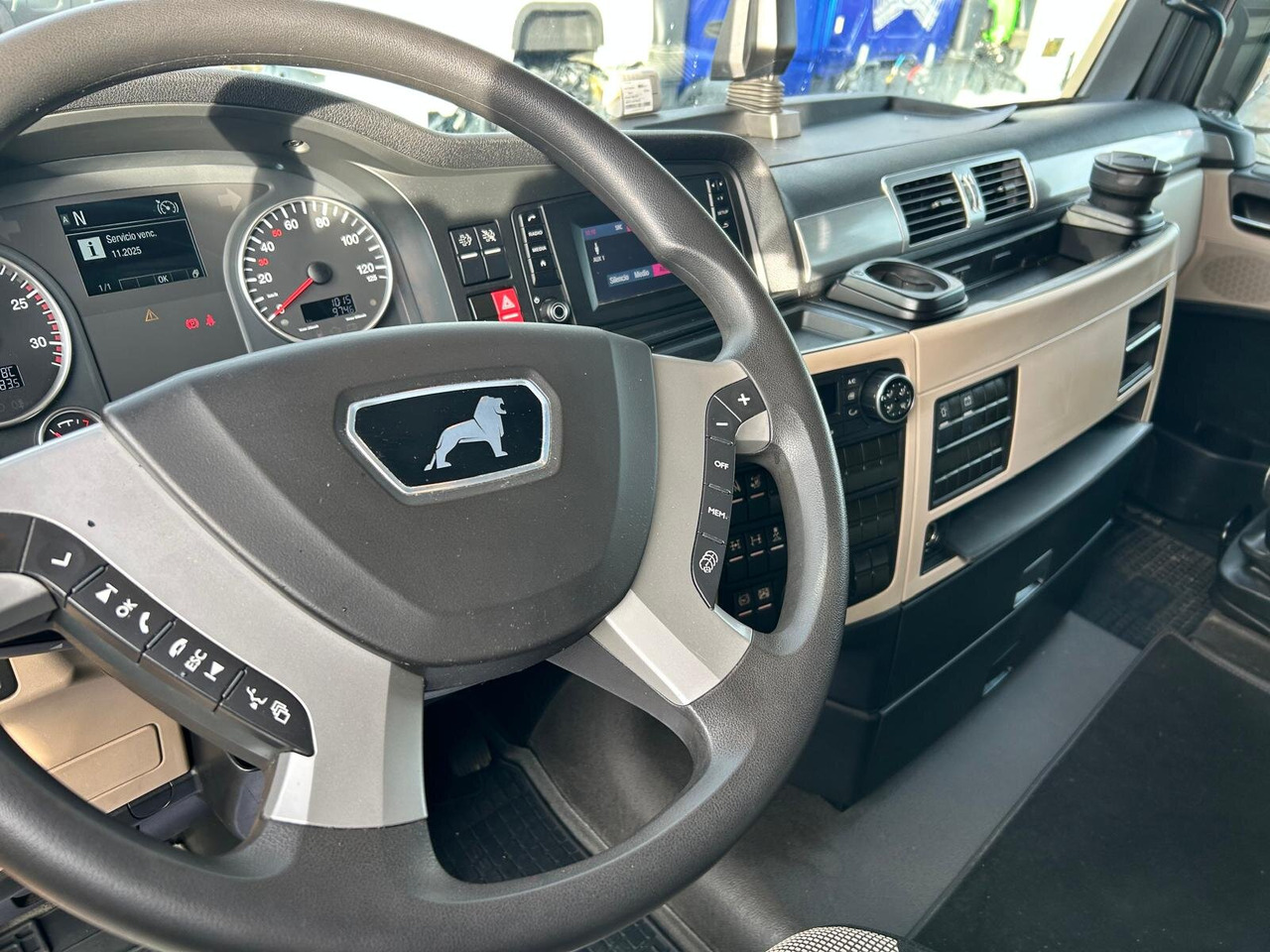 MAN TGX 33.580 6x4 BB TGX 33.580 6x4 BB, Intarder, zZGG 150.000kg - Тягач: фото 2 MAN TGX 33.580 6x4 BB TGX 33.580 6x4 BB, Intarder, zZGG 150.000kg - Тягач: фото 2