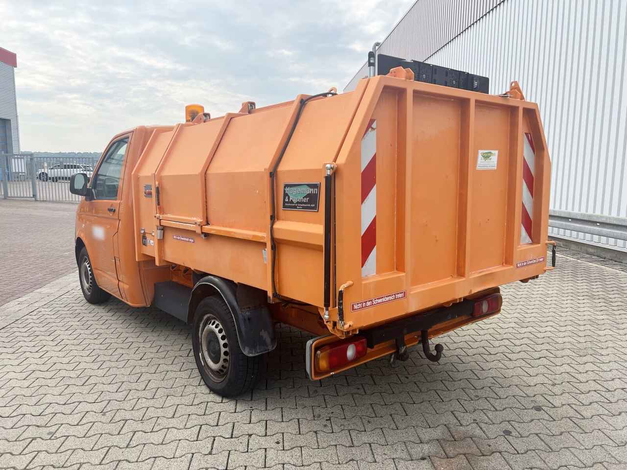 Мусоровоз для транспортировки мусора Volkswagen T5 1.9 TDI 4x2 Müllwagen T5 1.9 TDI 4x2, Hagemann Müllpreßaufbau ca. 3,4m³, Rechtslenker: фото 13