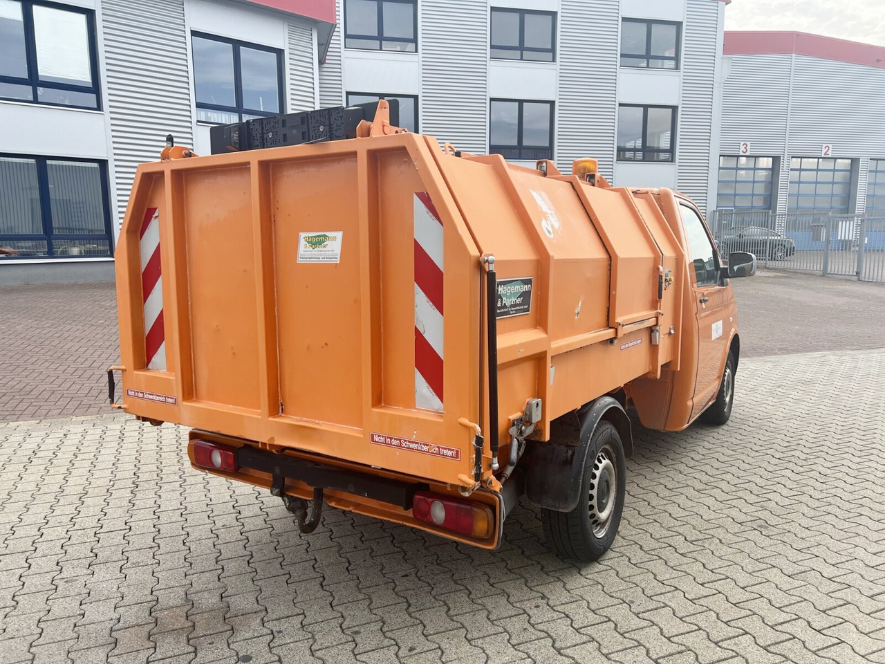 Мусоровоз для транспортировки мусора Volkswagen T5 1.9 TDI 4x2 Müllwagen T5 1.9 TDI 4x2, Hagemann Müllpreßaufbau ca. 3,4m³, Rechtslenker: фото 11