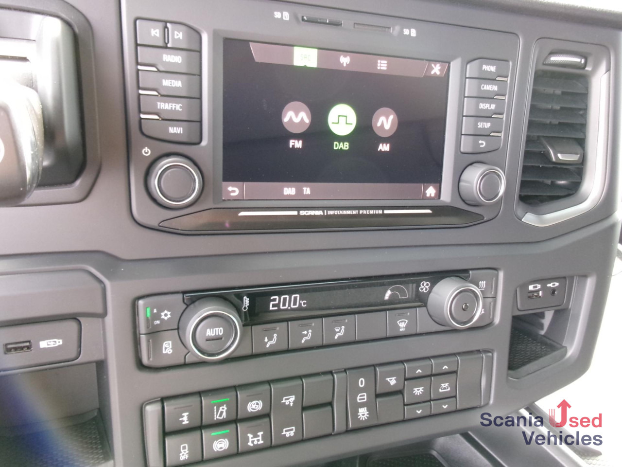 SCANIA R 460 A4x2NA - Тягач: фото 3 SCANIA R 460 A4x2NA - Тягач: фото 3