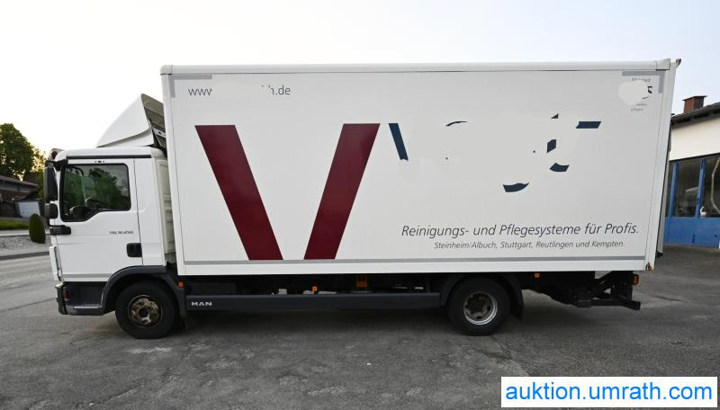 MAN (V181) MAN TGL 12.250 4x2 L/BL Koffer Ladebordwand Klimaautomatik NAVI Luftfederung Automatikgetriebe EURO 6 - Грузовик с закрытым кузовом: фото 1 MAN (V181) MAN TGL 12.250 4x2 L/BL Koffer Ladebordwand Klimaautomatik NAVI Luftfederung Automatikgetriebe EURO 6 - Грузовик с закрытым кузовом: фото 1