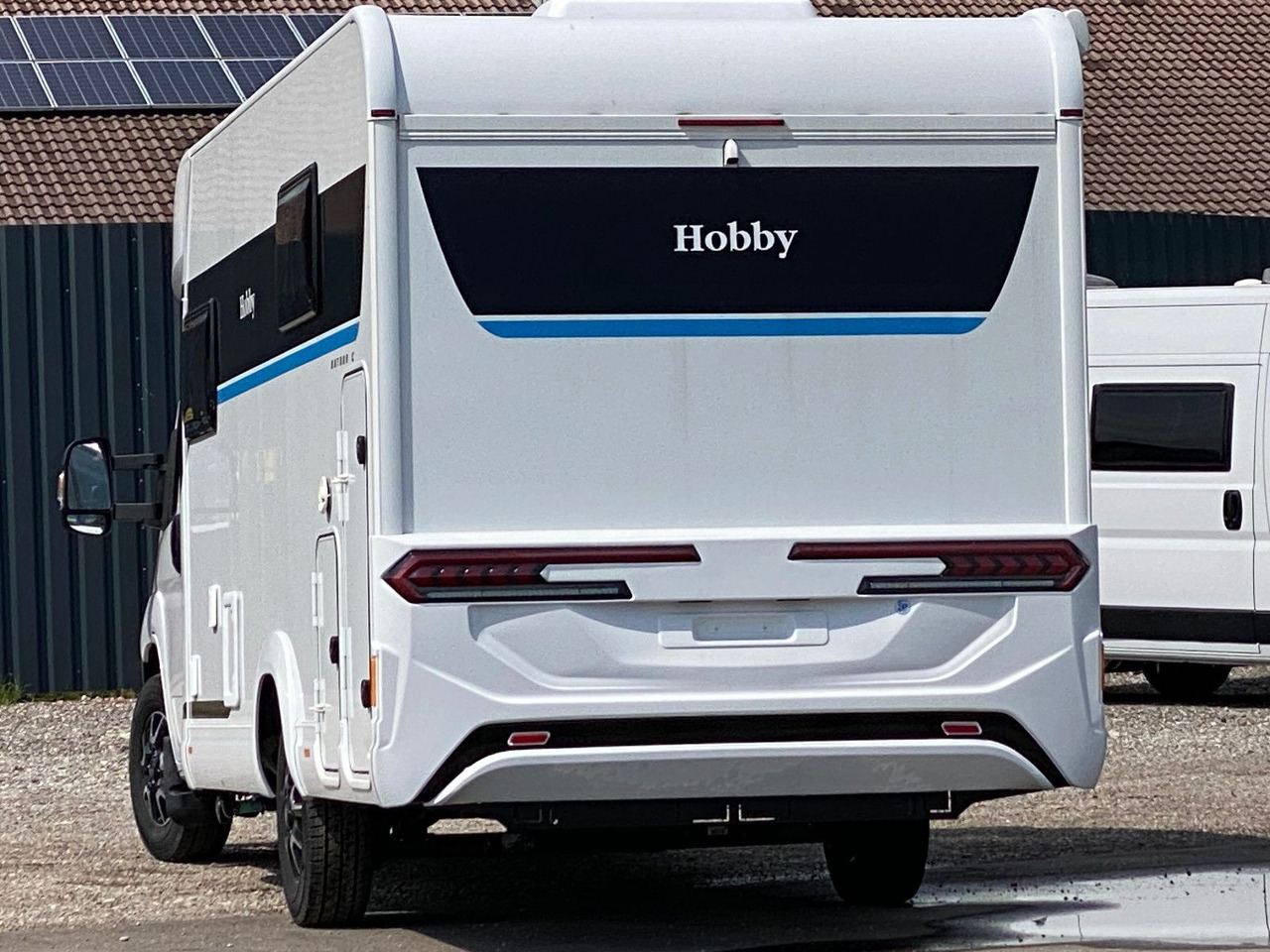Hobby OnTour C 700 GQ MJ25/MARKISE/RFK/SAFETY-PAKET - Полуинтегрированный автодом: фото 4 Hobby OnTour C 700 GQ MJ25/MARKISE/RFK/SAFETY-PAKET - Полуинтегрированный автодом: фото 4