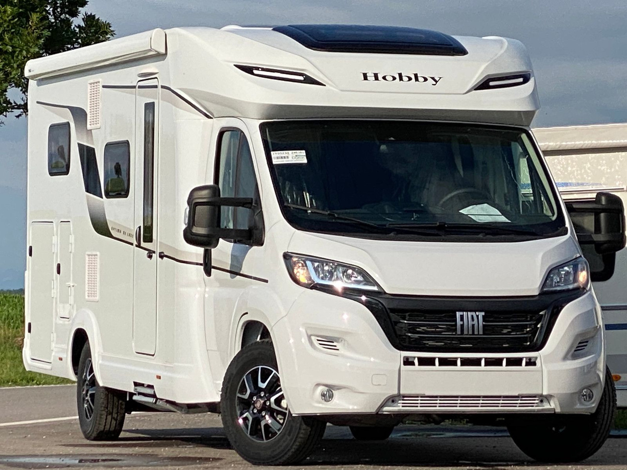 Hobby Optima De Luxe T65 GE Modell 2024 - Полуинтегрированный автодом: фото 1 Hobby Optima De Luxe T65 GE Modell 2024 - Полуинтегрированный автодом: фото 1