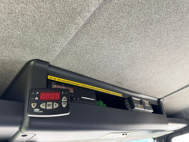 Рефрижератор MAN TGM 12.220 / Carrier / Euro 6 / Tail Lift / TUV: 9-2026 / Belgium Truck: фото 11 Рефрижератор MAN TGM 12.220 / Carrier / Euro 6 / Tail Lift / TUV: 9-2026 / Belgium Truck: фото 11