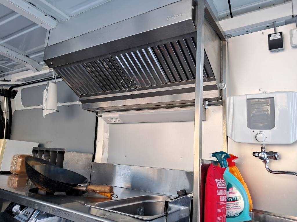 Торговый грузовик, Фургон Nissan NV 400 Food Truck Gilli/Katukeittiö auto: фото 6 Торговый грузовик, Фургон Nissan NV 400 Food Truck Gilli/Katukeittiö auto: фото 6
