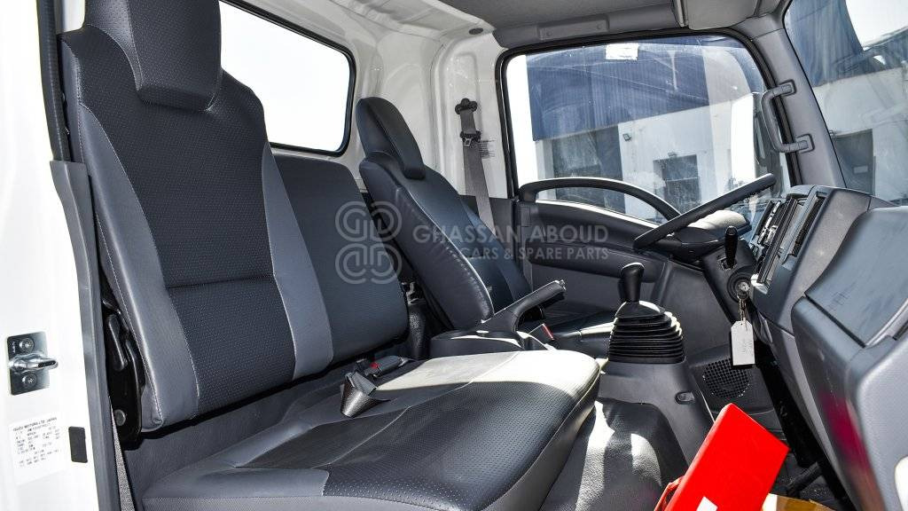 ISUZU NPR 75 LONG CHASSIS PAYLOAD 4.7 TON APPROX 4×2 W/ AC MY24 - Грузовик-шасси: фото 4 ISUZU NPR 75 LONG CHASSIS PAYLOAD 4.7 TON APPROX 4×2 W/ AC MY24 - Грузовик-шасси: фото 4