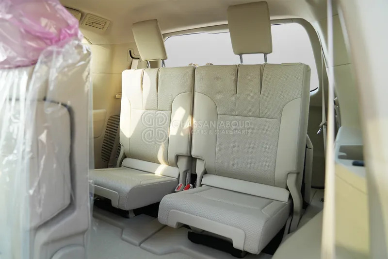 Внедорожник Toyota Land Cruiser 300: фото 10 Внедорожник Toyota Land Cruiser 300: фото 10