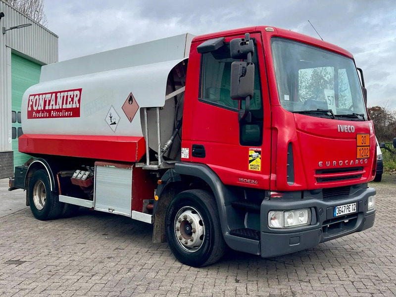 Iveco EuroCargo 150 E24 10312 L, 3 COMP, PTO FRANCE TRUCK! GREAT CONDITION! - Грузовик-цистерна: фото 5 Iveco EuroCargo 150 E24 10312 L, 3 COMP, PTO FRANCE TRUCK! GREAT CONDITION! - Грузовик-цистерна: фото 5