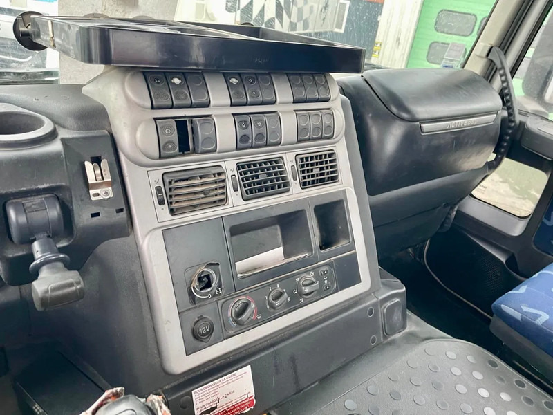 Автоманипулятор Iveco Stralis 360 6x2 Manual gearbox: фото 12 Автоманипулятор Iveco Stralis 360 6x2 Manual gearbox: фото 12