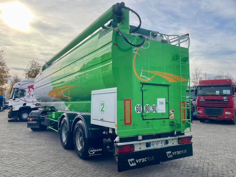 LEVEQUES TSCI, AUGER, HATZ diesel? 7 COMPARTMENTS. Great condition! - Полуприцеп-цистерна: фото 4 LEVEQUES TSCI, AUGER, HATZ diesel? 7 COMPARTMENTS. Great condition! - Полуприцеп-цистерна: фото 4