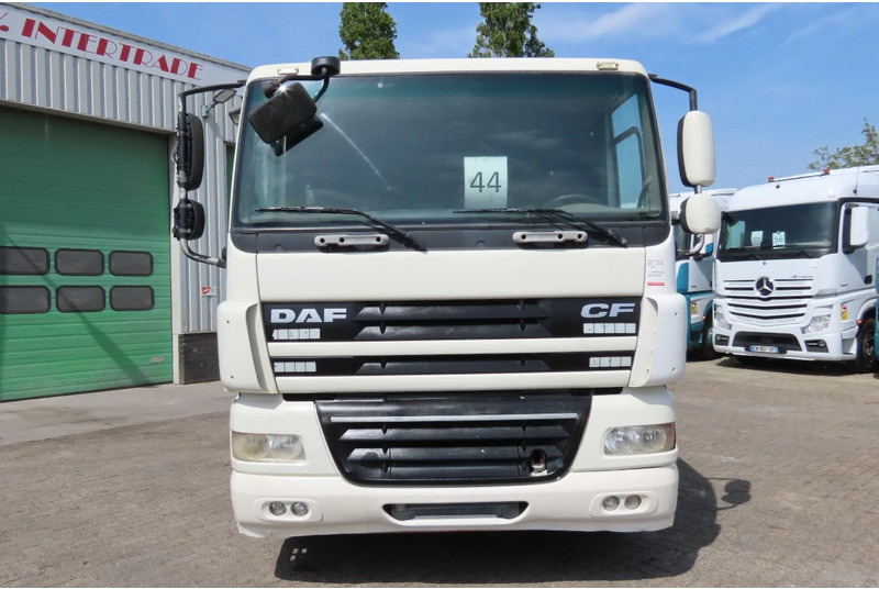 DAF CF 85.410 Manual, Retarder, PTO/Hydraulic, Very clean truck! - Тягач: фото 3 DAF CF 85.410 Manual, Retarder, PTO/Hydraulic, Very clean truck! - Тягач: фото 3