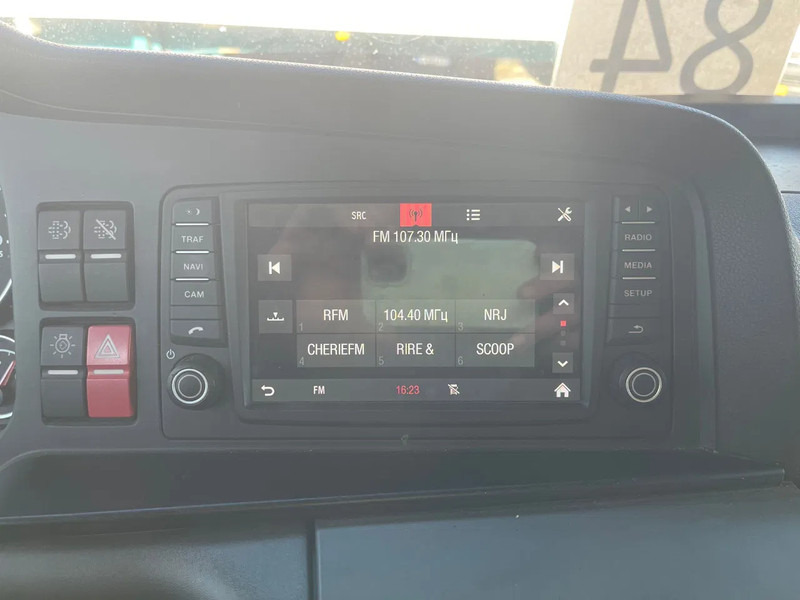 Тягач MAN TGX 18.480 RETARDER, mooving 5th wheel, FRIGO, 2X FUEL TANK, FRANCE TRUCK: фото 17