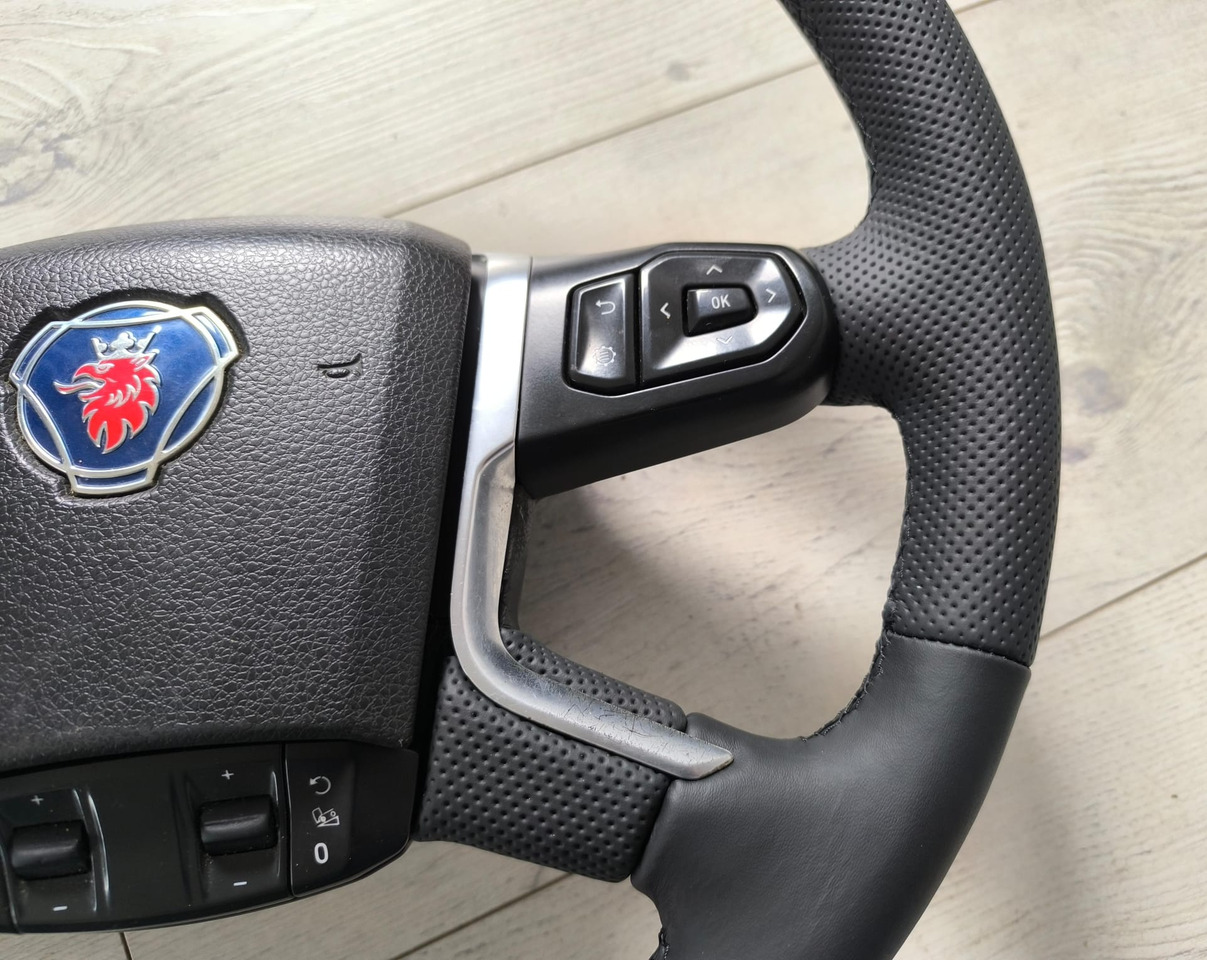 Scania - Рулевое колесо для Грузовиков: фото 2 Scania - Рулевое колесо для Грузовиков: фото 2