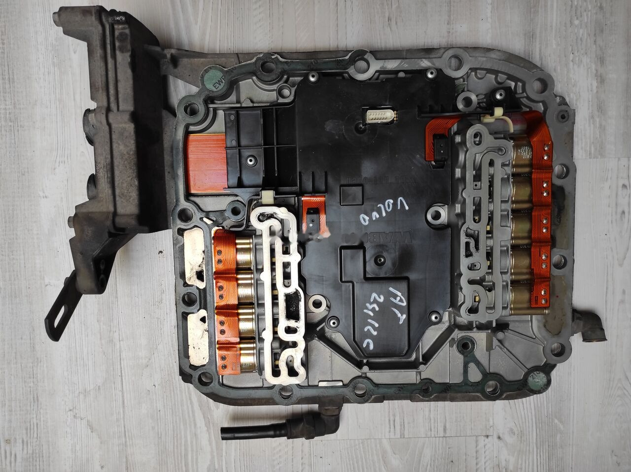 WABCO VOLVO / RENAULT truck - Блок управления для Грузовиков: фото 1 WABCO VOLVO / RENAULT truck - Блок управления для Грузовиков: фото 1