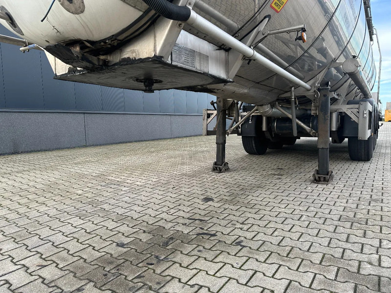 Полуприцеп-цистерна для транспортировки пищевых продуктов Feldbinder LEBENSMITTEL / LEVENSMIDDELEN FOOD / 33.500L / 3-COMP / PUMPE / INOX / NL-trailer / APK: 10-2026: фото 15 Полуприцеп-цистерна для транспортировки пищевых продуктов Feldbinder LEBENSMITTEL / LEVENSMIDDELEN FOOD / 33.500L / 3-COMP / PUMPE / INOX / NL-trailer / APK: 10-2026: фото 15