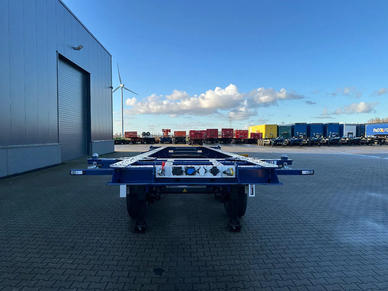 Krone NEW / DIRECT AVAILABLE 20FT ADR-CHASSIS, EMPTY WEIGHT: 3.470kg, DISCBRAKES, LIFTAXLE, 2x available - Полуприцеп-контейнеровоз/ Сменный кузов: фото 5 Krone NEW / DIRECT AVAILABLE 20FT ADR-CHASSIS, EMPTY WEIGHT: 3.470kg, DISCBRAKES, LIFTAXLE, 2x available - Полуприцеп-контейнеровоз/ Сменный кузов: фото 5