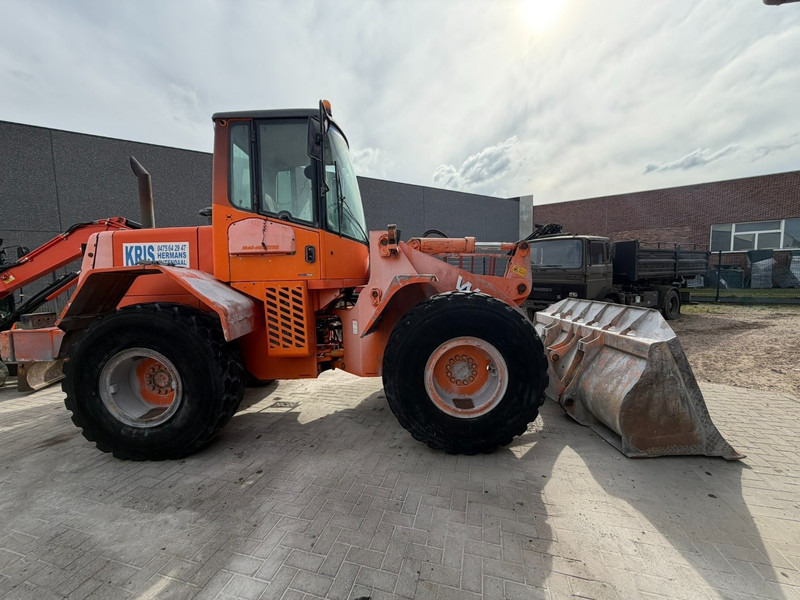 Hitachi W130 4x4 WHEEL LOADER - 13T - 11.082 HOURS - CE - BELGIAN MACHINE - Колёсный погрузчик: фото 5 Hitachi W130 4x4 WHEEL LOADER - 13T - 11.082 HOURS - CE - BELGIAN MACHINE - Колёсный погрузчик: фото 5