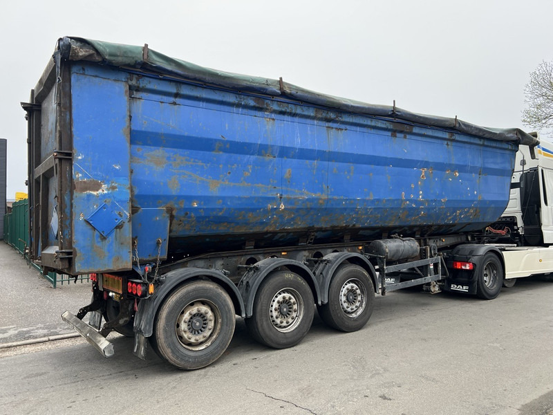 Kempf SKM 35/3 - 7,7m - 30m3 - LIFT AXLE - DISC BRAKES 48 M3 - SAF - LIFTAS - LUCHTGEVEERD - SCHIJFREMMEN - Самосвальный полуприцеп: фото 4 Kempf SKM 35/3 - 7,7m - 30m3 - LIFT AXLE - DISC BRAKES 48 M3 - SAF - LIFTAS - LUCHTGEVEERD - SCHIJFREMMEN - Самосвальный полуприцеп: фото 4