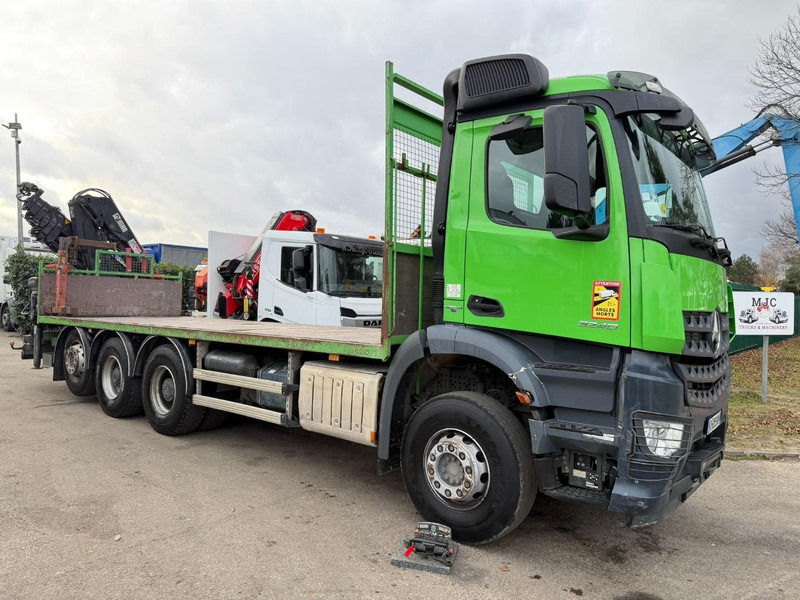 Mercedes-Benz AROCS 3240 8x4 TRIDEM + CRANE HIAB 166 E-5 HIPRO - ROTATOR - 5/6F - RADIO - PLATFORM 7m50 - EURO 6 - *324.000km* - LIFT + STEERING AXLE - Автоманипулятор: фото 2 Mercedes-Benz AROCS 3240 8x4 TRIDEM + CRANE HIAB 166 E-5 HIPRO - ROTATOR - 5/6F - RADIO - PLATFORM 7m50 - EURO 6 - *324.000km* - LIFT + STEERING AXLE - Автоманипулятор: фото 2