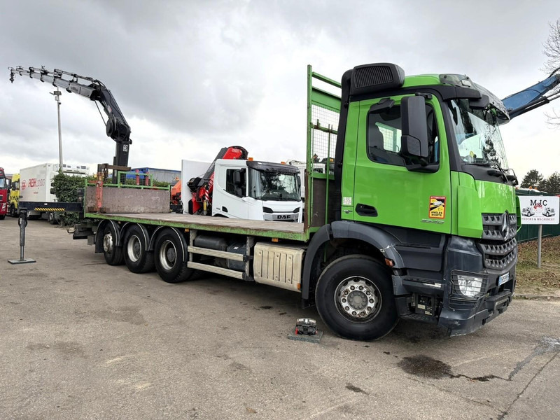 Mercedes-Benz AROCS 3240 8x4 TRIDEM + CRANE HIAB 166 E-5 HIPRO - ROTATOR - 5/6F - RADIO - PLATFORM 7m50 - EURO 6 - *324.000km* - LIFT + STEERING AXLE - Автоманипулятор: фото 1 Mercedes-Benz AROCS 3240 8x4 TRIDEM + CRANE HIAB 166 E-5 HIPRO - ROTATOR - 5/6F - RADIO - PLATFORM 7m50 - EURO 6 - *324.000km* - LIFT + STEERING AXLE - Автоманипулятор: фото 1
