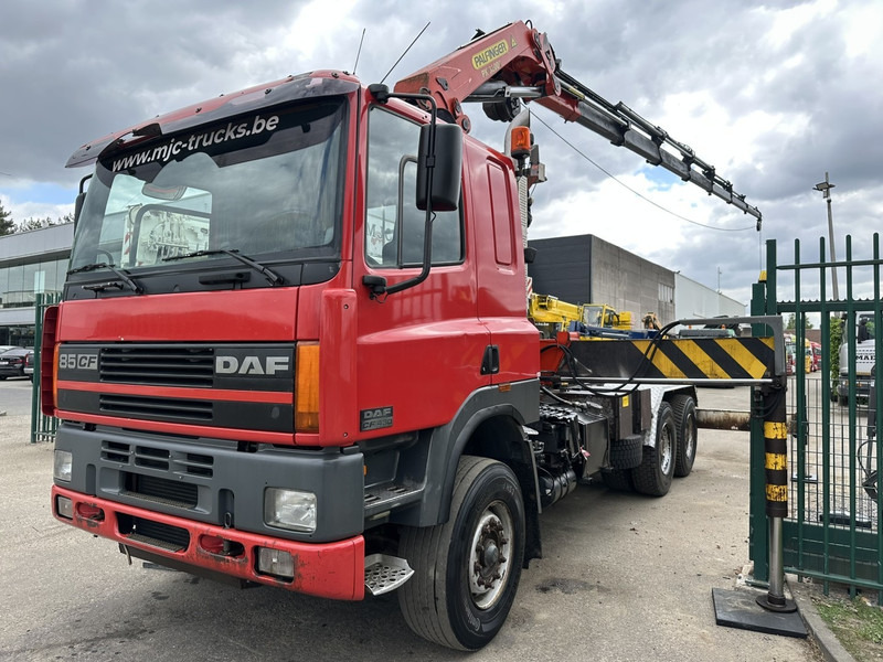 DAF 85 CF 430 6x4 CRANE PK 32.000 F (7x) + WINCH - EURO 2 - MANUAL ZF - HUB REDUCTION / STEEL SPRING - BE TRUCK - Тягач: фото 4 DAF 85 CF 430 6x4 CRANE PK 32.000 F (7x) + WINCH - EURO 2 - MANUAL ZF - HUB REDUCTION / STEEL SPRING - BE TRUCK - Тягач: фото 4