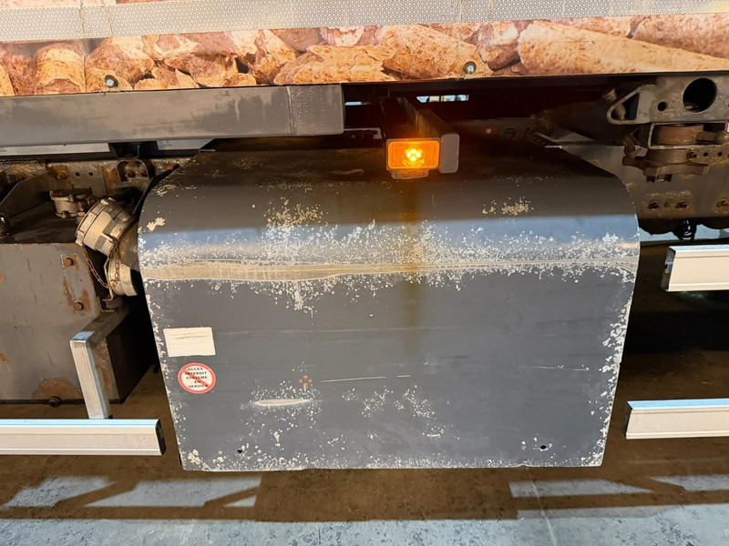 Ассенизатор Volvo FH 460 8X4 SILO KOMPRESSOR / BDF / PRITSCHE PLANE BOX 8m50 - *FULL AIR* - EURO 6 - LIFT + STEERING AXLE - BE TRUCK: фото 10 Ассенизатор Volvo FH 460 8X4 SILO KOMPRESSOR / BDF / PRITSCHE PLANE BOX 8m50 - *FULL AIR* - EURO 6 - LIFT + STEERING AXLE - BE TRUCK: фото 10