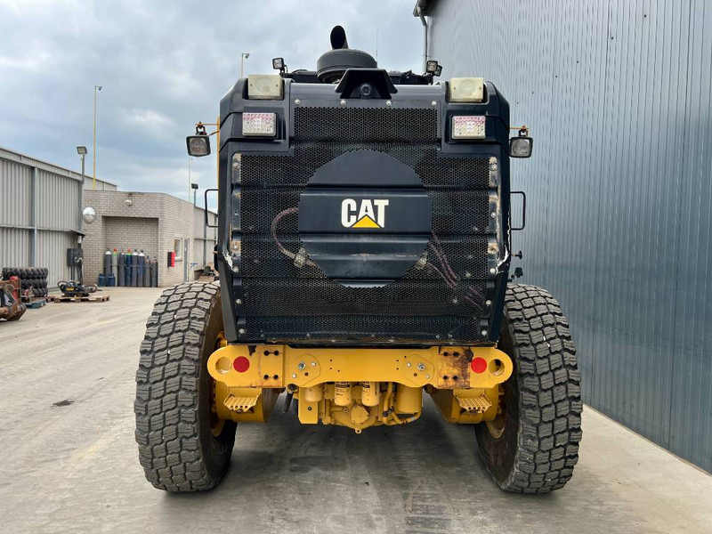Cat 140M2 AWD - Грейдер: фото 4 Cat 140M2 AWD - Грейдер: фото 4