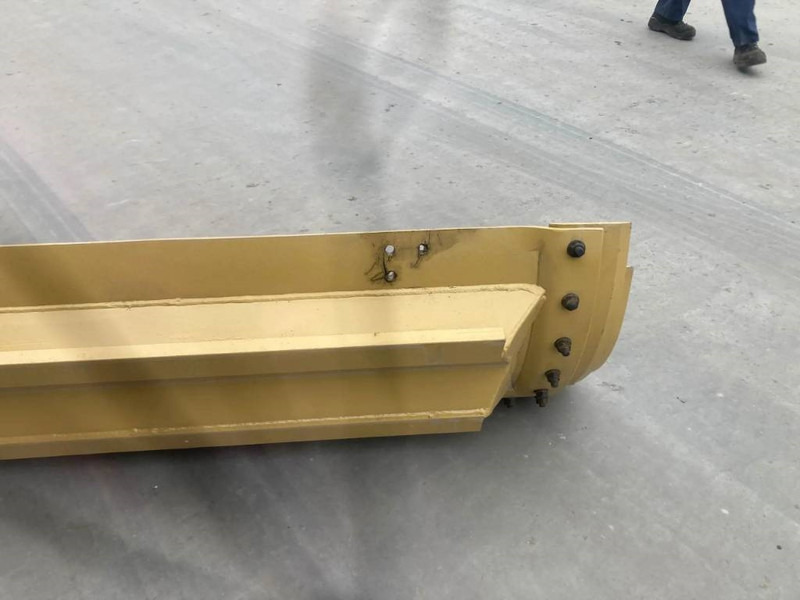 Cat 160M Moldboard - Отвал для Строительной техники: фото 2 Cat 160M Moldboard - Отвал для Строительной техники: фото 2