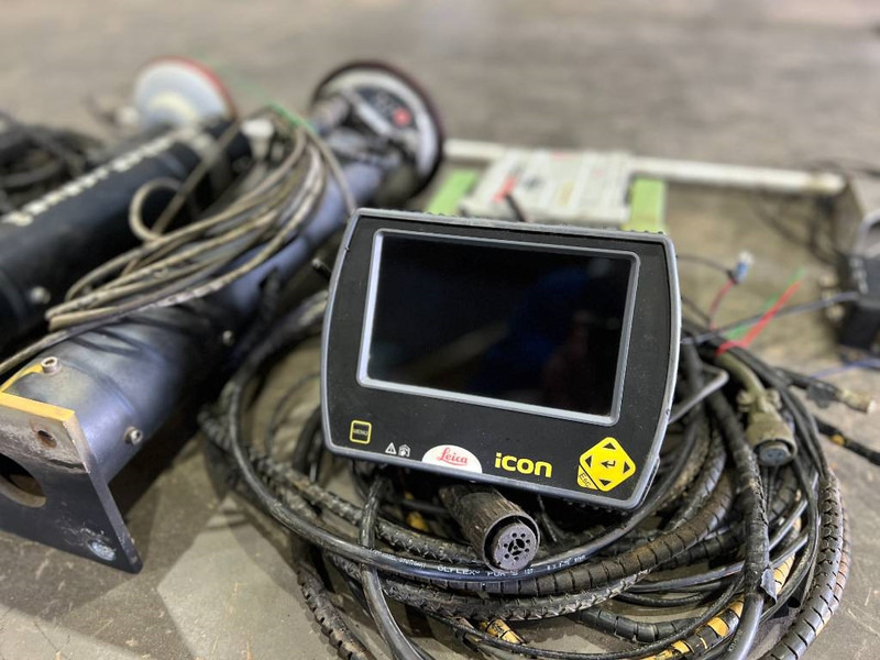 Leica Scanlaser MNS1250 GG GPS - Навесное оборудование для Строительной техники: фото 2 Leica Scanlaser MNS1250 GG GPS - Навесное оборудование для Строительной техники: фото 2