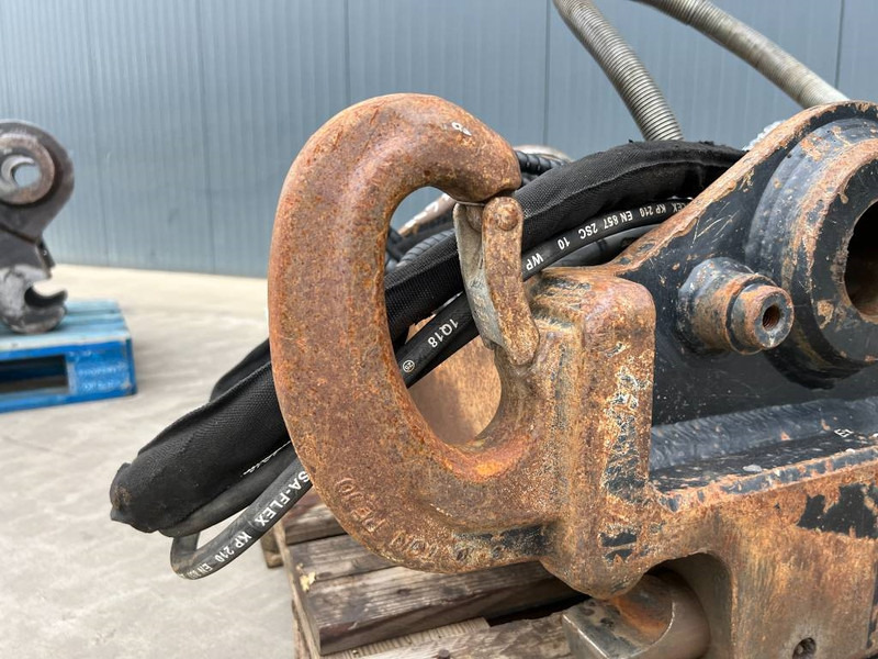 Сцепное устройство для Строительной техники OilQuick OQ70/55: фото 9