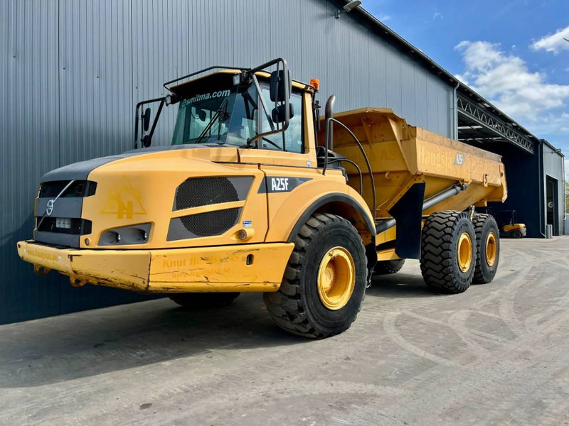 Volvo A25F - Сочленённый самосвал: фото 1 Volvo A25F - Сочленённый самосвал: фото 1