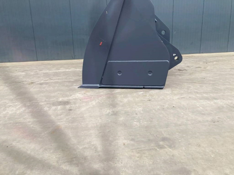 Новый Ковш для Строительной техники Volvo L110F: фото 8 Новый Ковш для Строительной техники Volvo L110F: фото 8