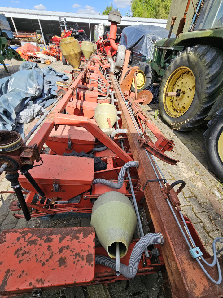 Becker Aeromat - Сеялка точного высева: фото 5 Becker Aeromat - Сеялка точного высева: фото 5