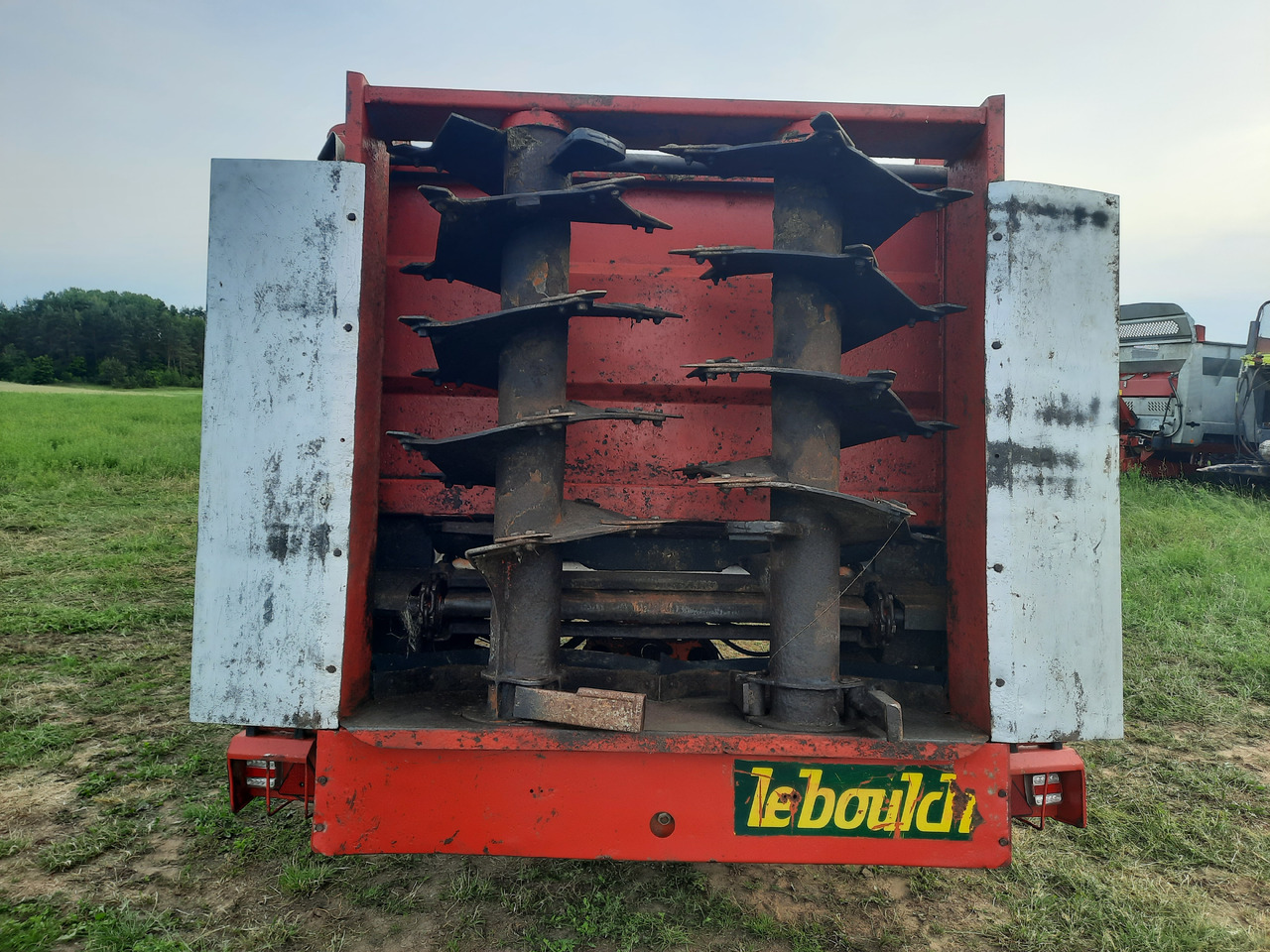 LEBOULCH MAXI HV210 - Навозоразбрасыватель: фото 5 LEBOULCH MAXI HV210 - Навозоразбрасыватель: фото 5