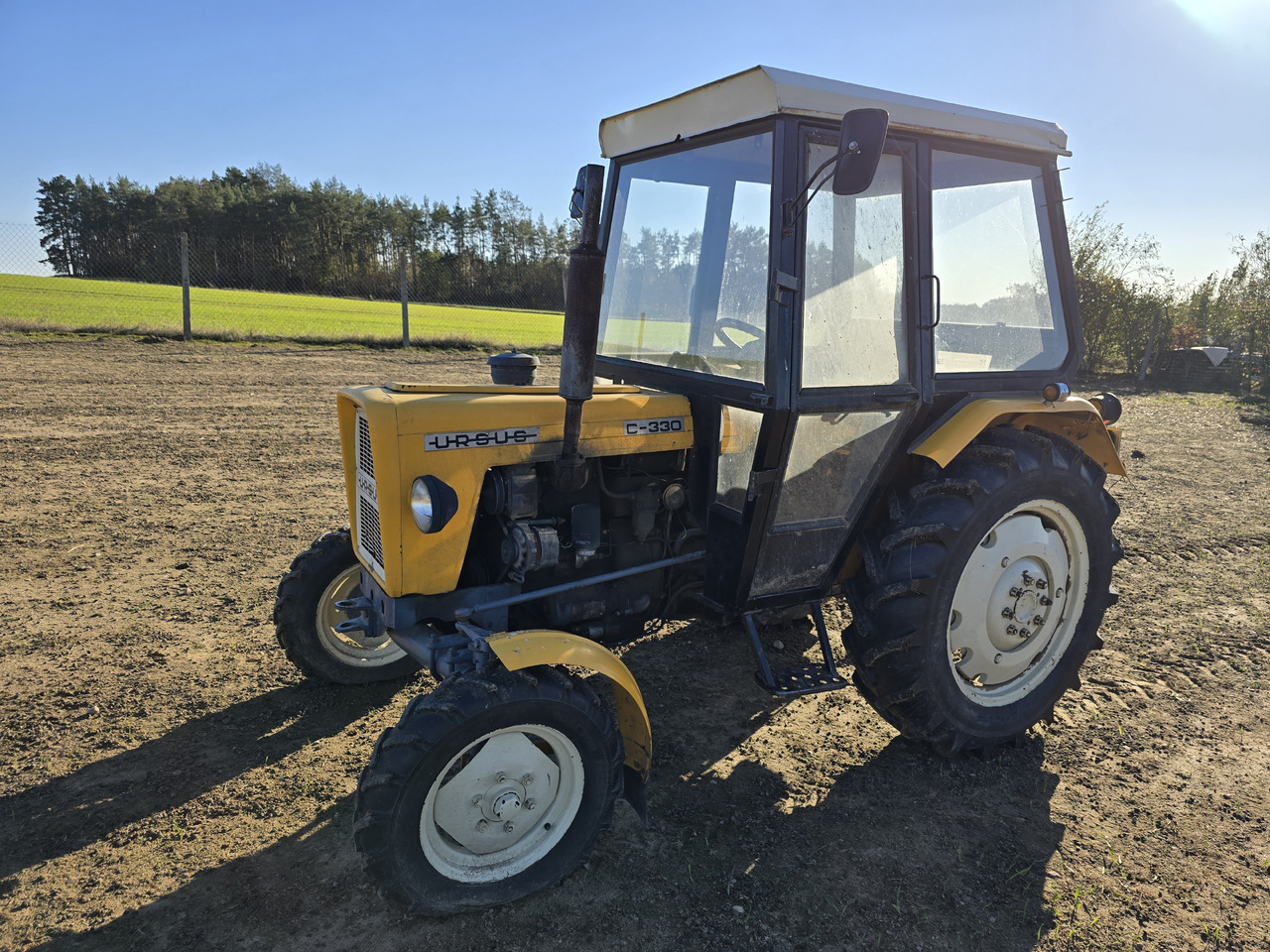 Ursus C-330 - Трактор: фото 1 Ursus C-330 - Трактор: фото 1