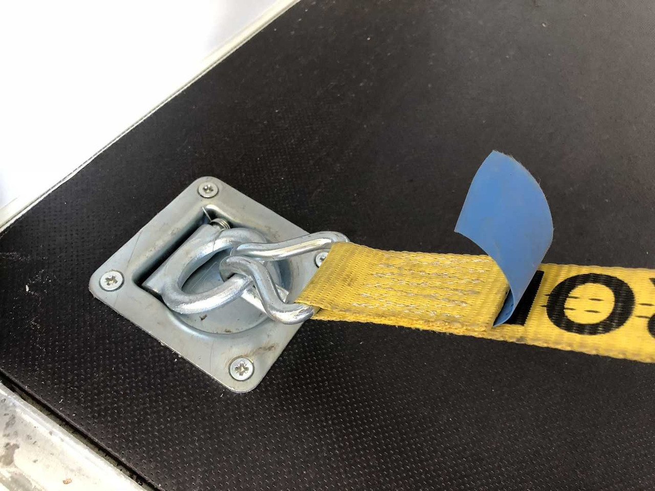 Новый Прицеп-фургон BLYSS F1336HD Rampe Tür Fenster Kofferanhänger: фото 9 Новый Прицеп-фургон BLYSS F1336HD Rampe Tür Fenster Kofferanhänger: фото 9