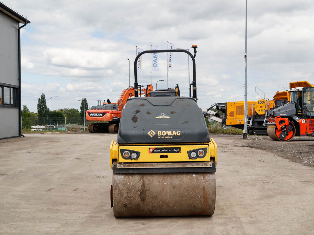 BOMAG BW 138 AC-5 - Комбинированный каток: фото 3 BOMAG BW 138 AC-5 - Комбинированный каток: фото 3